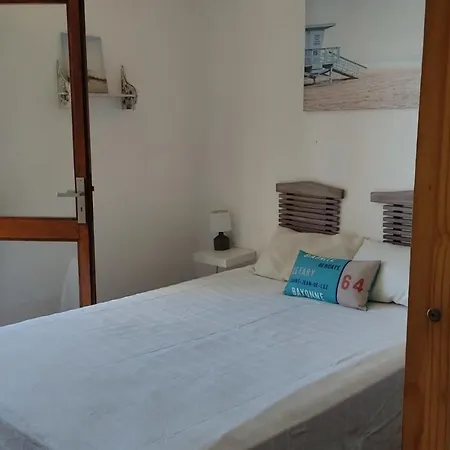 Atypical House With Garden In Bormes-les-Mimosas